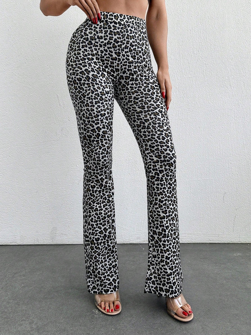 Tall pantalones acampanados con estampado de leopardo