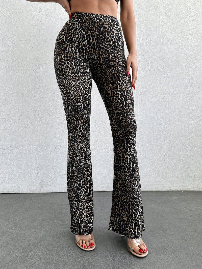 Tall pantalones acampanados con estampado de leopardo