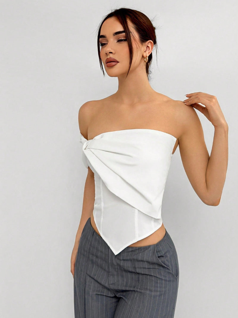 Aloruh Top blanco asimetrico elegante para fiesta de vacaciones de verano para mujeres con Enterizo sin tirantes y dobladillo puntiagudo de espina de pescado