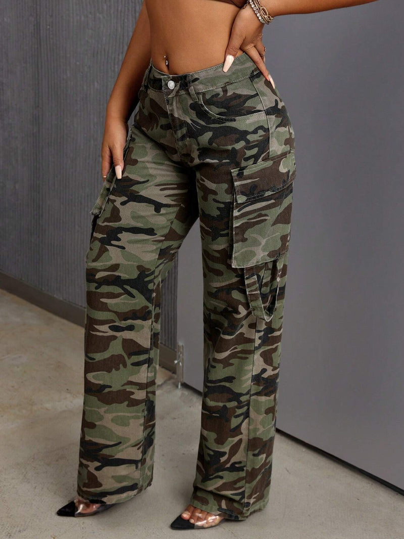 SXY Jeans cargo con bolsillos con solapa y estampado de camuflaje