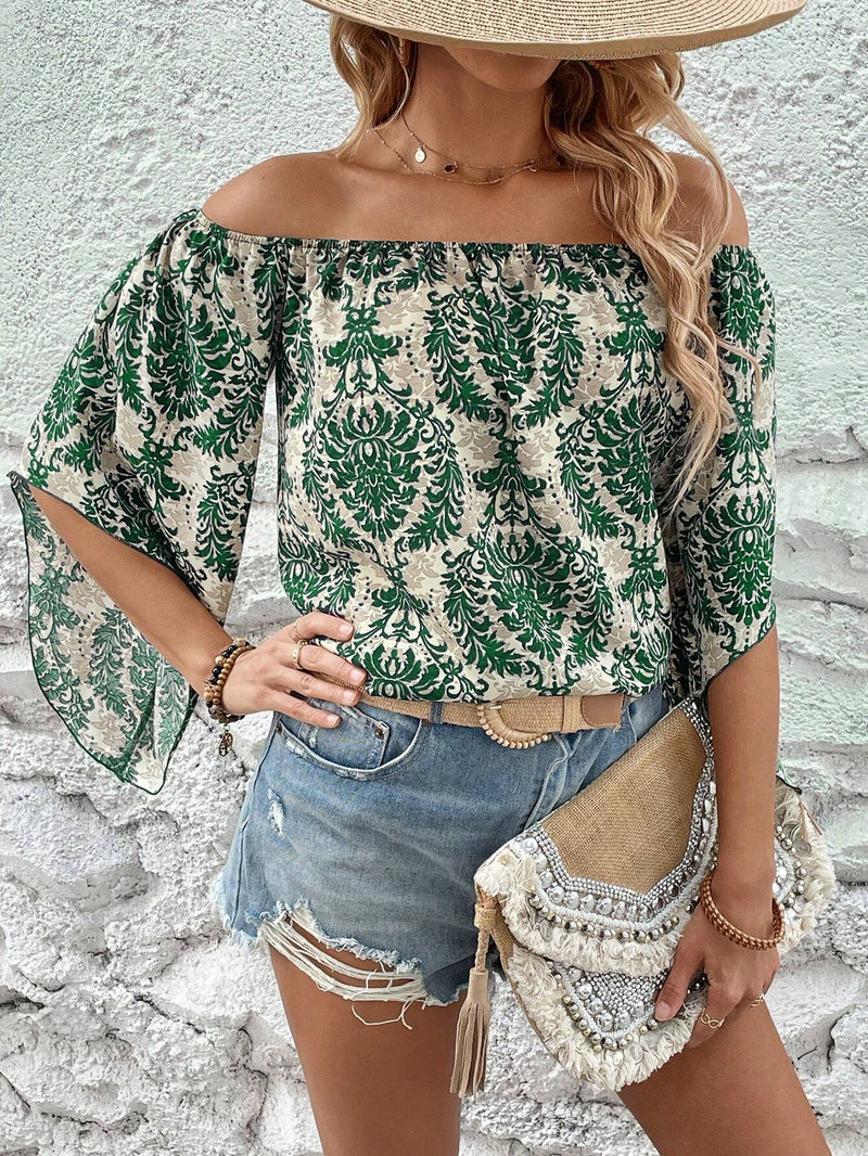 Blusa con Estampado Paisley y Hombros Descubiertos