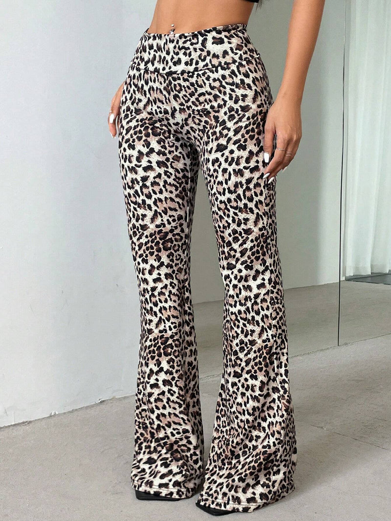 EZwear Pantalones acampanados de punto con estampado de leopardo y cintura doblada