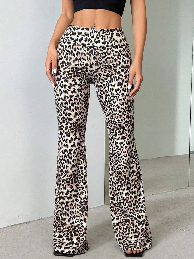 EZwear Pantalones acampanados de punto con estampado de leopardo y cintura doblada