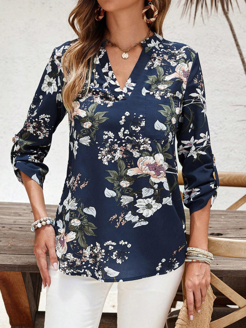 EMERY ROSE Blusa floja de vacaciones para mujer con cuello en V con muescas, punos enrollados y estampado floral