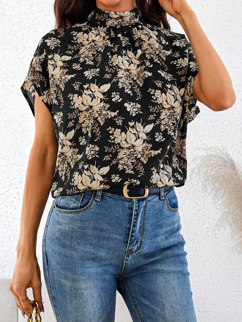 Blusa casual suelta y recta con cuello alto y espalda descubierta con estampado floral para mujer