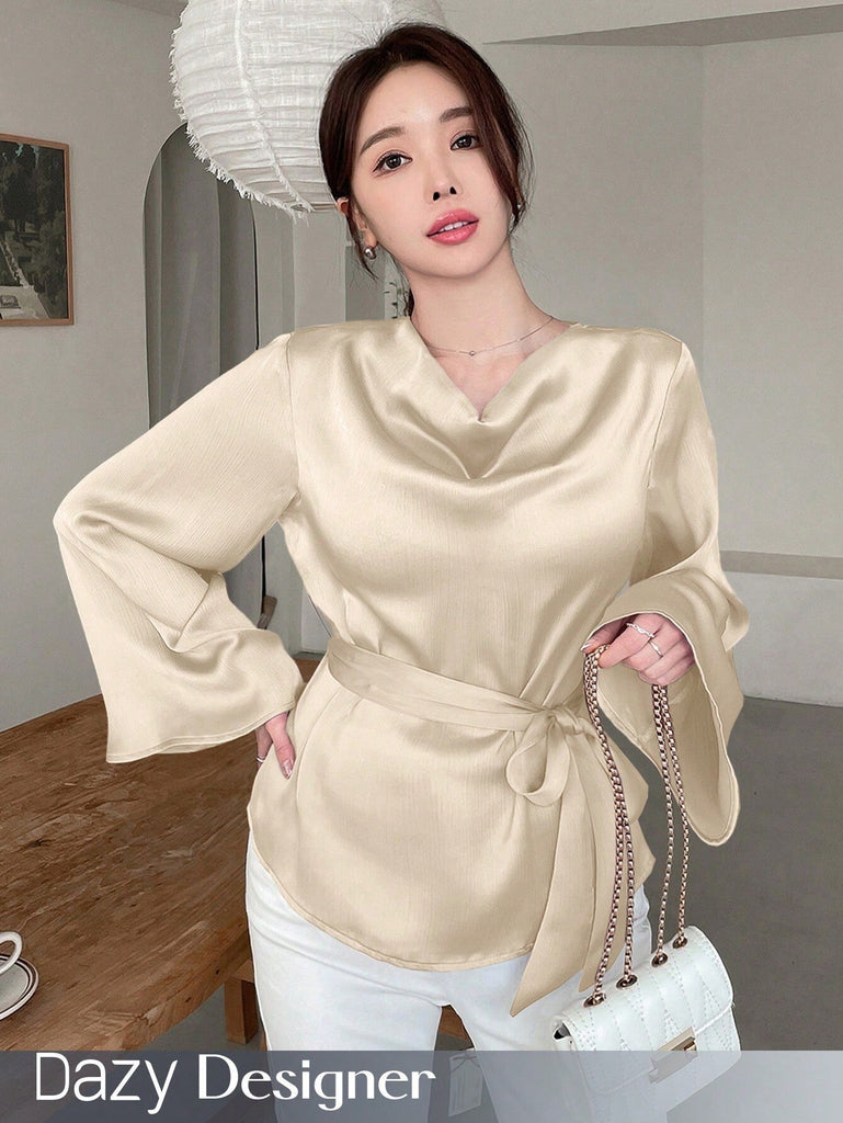 Dazy Designer Camisa de manga larga de unicolor con cuello en V drapeado y cintura con cordon para mujer