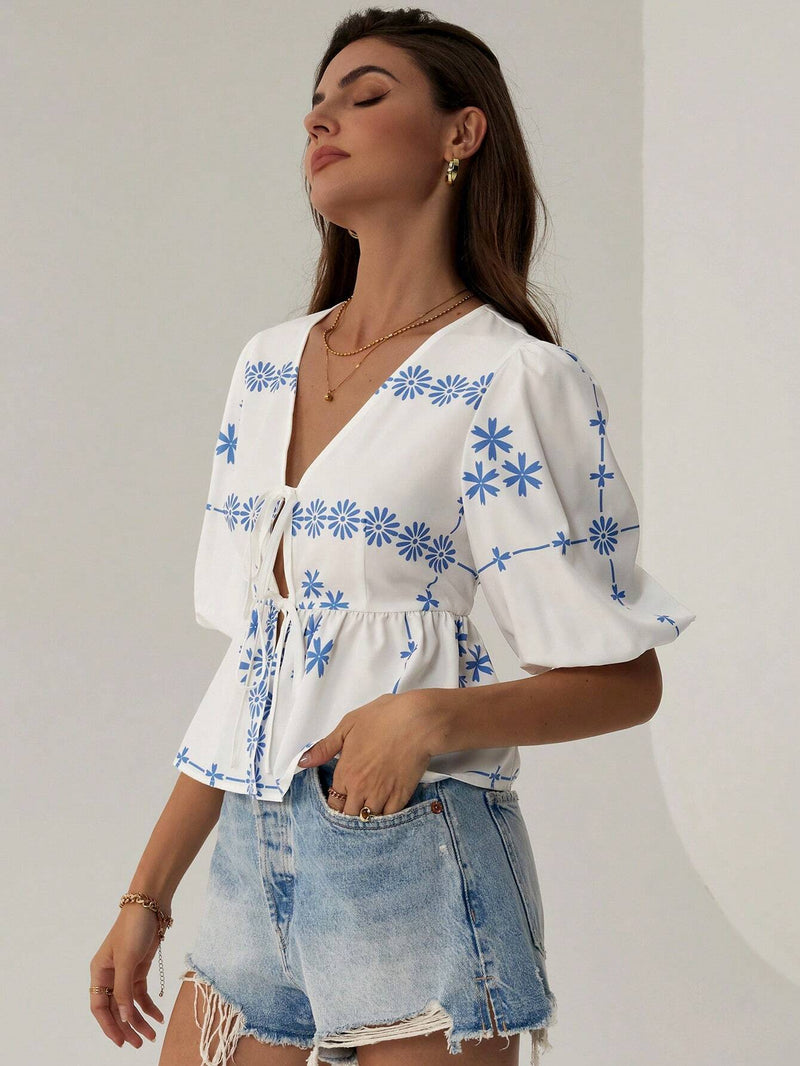 Blusa estampada con cuello en forma de corazon y mangas cortas con lazo delantero, para uso diario casual