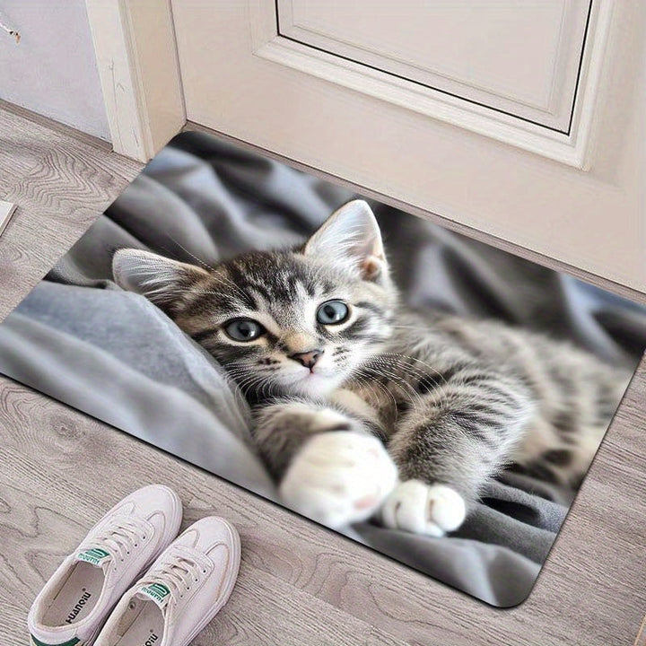 Diseño Encantador de Gato Acostado en la Cama - Alfombra Versátil para Sala de Juegos, Baño, Cocina y Espacios de Estar - Alfombra de Poliéster Lavable a Máquina con Base Antideslizante de PVC
