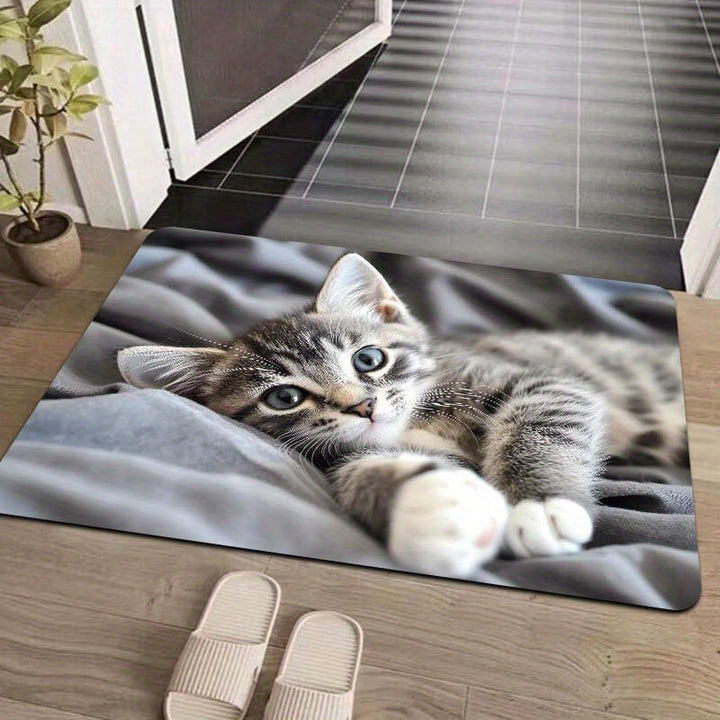 Diseño Encantador de Gato Acostado en la Cama - Alfombra Versátil para Sala de Juegos, Baño, Cocina y Espacios de Estar - Alfombra de Poliéster Lavable a Máquina con Base Antideslizante de PVC