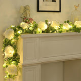 1 pza. guirnalda artificial de eucalipto estilo glam con luces LED y rosas, decoración falsa con detalles champán para mesa, chimenea, pared, arco, fiesta de bodas, funciona con baterías (2 AA no incluidas)