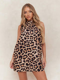 Missguided vestido corto evase sin mangas con espalda con lazada de estampado de leopardo