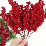 15 piezas de ramitas de bayas artificiales rojas, bayas de plástico para decoración navideña DIY, versátiles para árbol de Navidad, primavera, verano, Día de San Valentín, graduación - No requieren energía