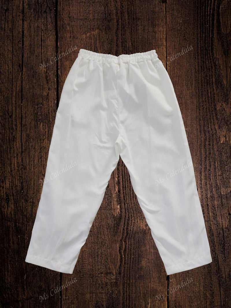 Pantalones cortos blancos de mujer con bolsillos laterales, versatiles y artisticos, de estilo casual