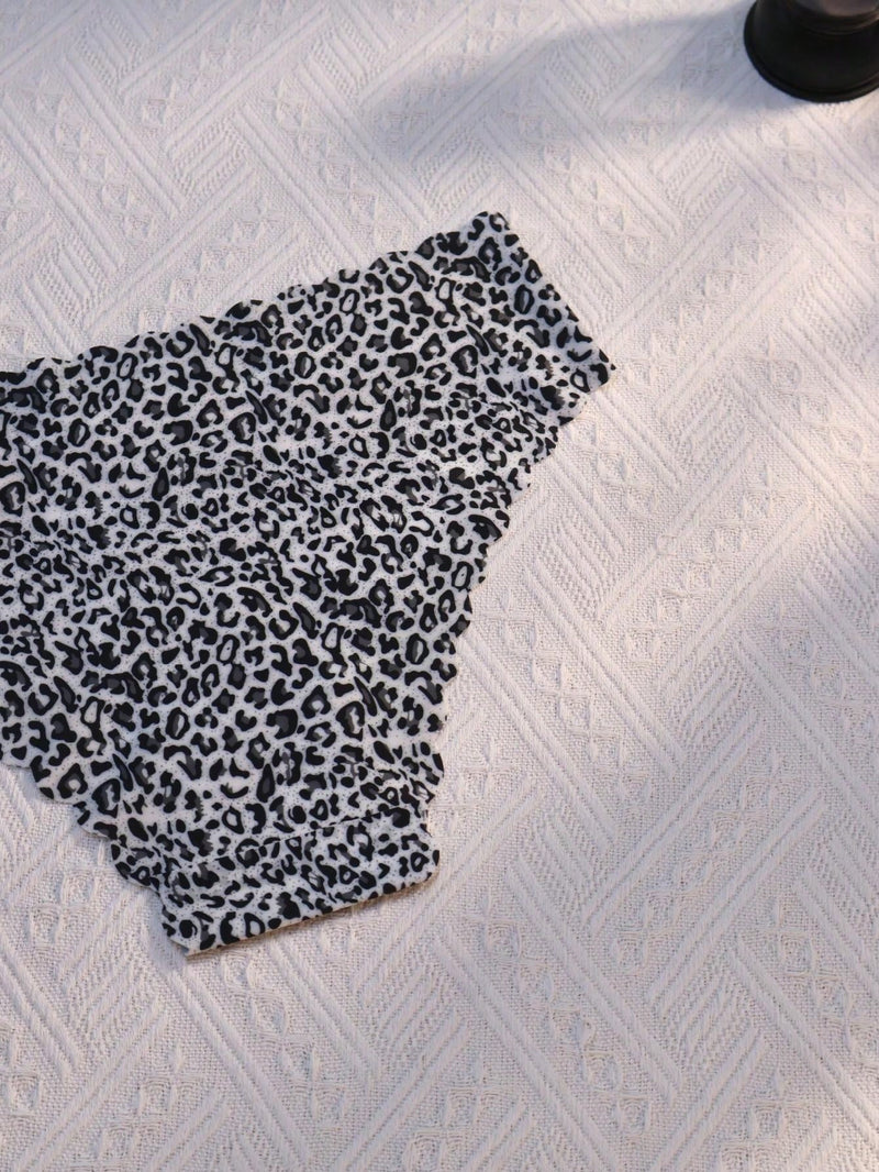 6 piezas de bragas femeninas sin costuras con borde ondulado triangular, ropa interior respirable y comoda con estampado de leopardo invisible