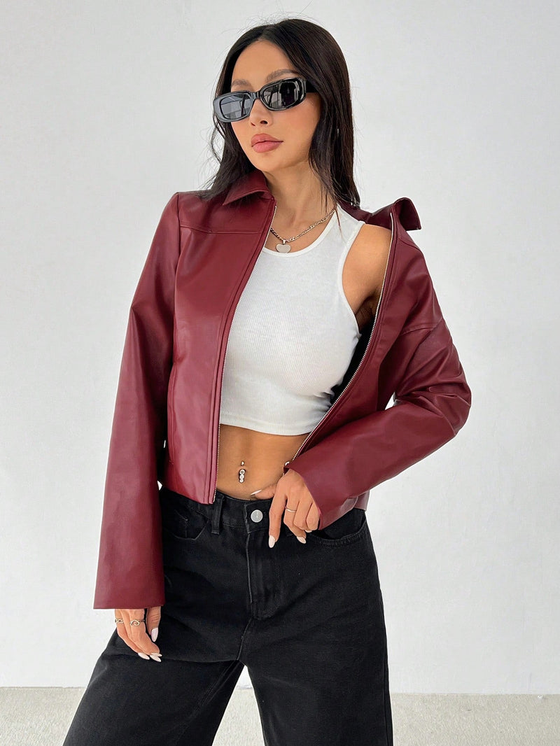 Petite chaqueta de manga larga con cremallera de poliuretano rojo de estilo minimalista con cuello para mujer