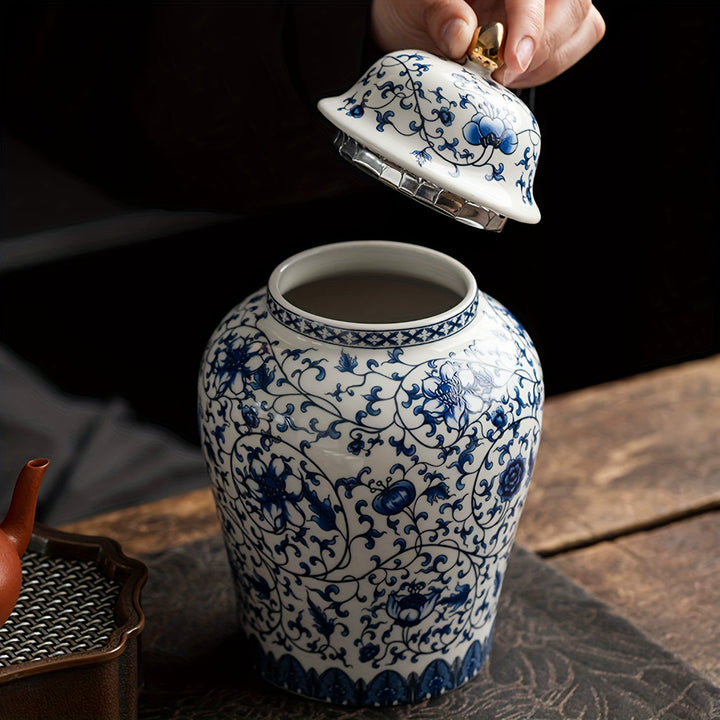 1pc Tarro de Almacenamiento de Cerámica de Porcelana Azul y Blanca Vintage con Tapa Abatible - Contenedor Redondo Multiusos para Granos de Café, Cereales, Comida para Mascotas - Lavado a Mano, Reutilizable, No Necesita Electricidad