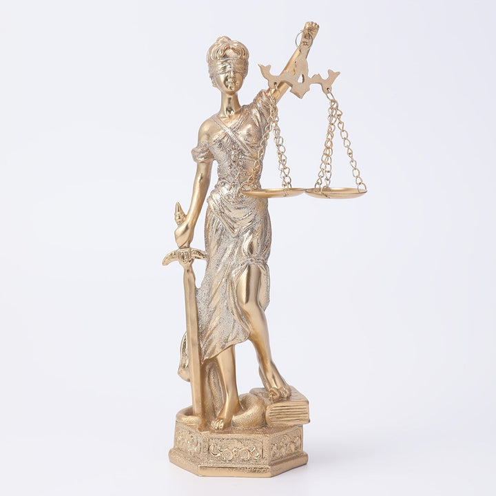 Estatua de resina dorada de la diosa de la justicia - Escultura griega de la ley de 23.98 cm con máscara para los ojos, llamado del cielo y espada, decoración para hogar y oficina, decoración para estantería