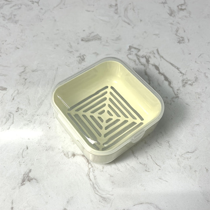 1pc Caja De Jabón Cuadrada De Plástico, Contenedor De Jabón De Viaje Con Tapa, Estuche De Jabón Portátil, Caja De Jabón Sellada A Prueba De Polvo, Plato De Jabón Con Drenaje Para Viajes, Camping, Gimnasio, Accesorios De Baño Esenciales