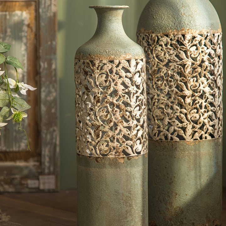 Jarrón retro de hierro forjado hecho a mano