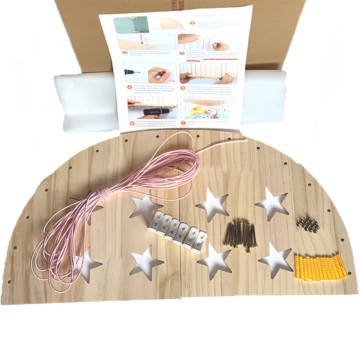 Estantería de Almacenamiento para Juguetes de Peluche de Madera con Altura Ajustable - Montaje en Pared, Diseño de Gran Ángulo, Marco de Madera Blanco, Ideal para Salas y Dormitorios, Organizador Elegante y Funcional