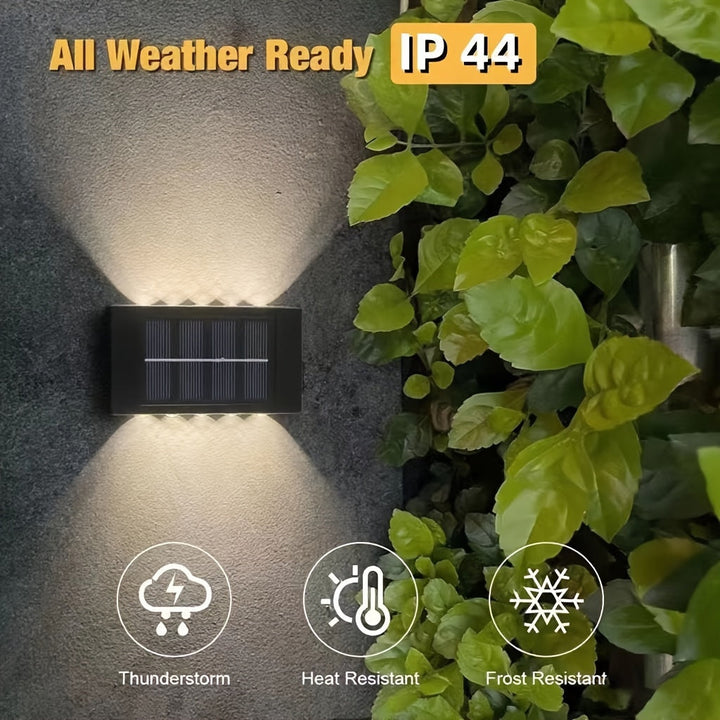 Juego de 3 luces solares para pared exterior, 10 LED arriba y abajo, carga solar, acabado cepillado eficiente, montaje semiempotrado en plástico, control con sensor de luz, batería recargable de níquel 600mAh, para iluminación de seguridad en cercas y ja