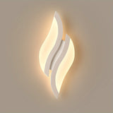 Lámpara de pared LED moderna, luz lineal blanca de 3000K, montaje semibruto de hierro fundido con acabado de metal mate, cableado, control de interruptor, sin necesidad de batería, para salón, dormitorio, pasillo, escaleras - compatible con 110V-240V