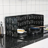 1 pieza de papel de aluminio negro para cocina - Protector de estufa resistente al calor con diseño elegante de hoja de palma, fácil de limpiar, construcción metálica duradera, modernos utensilios de cocina, cubierta de protección para área de cocción