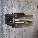 Estante de pared rústico de madera con doble estante, estilo industrial americano, diseño de tubería vintage, estante de almacenamiento multiusos con tubería de metal, acabado pintado, para uso doméstico y de cocina