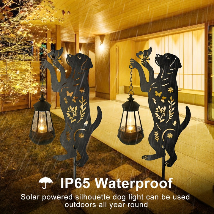 1 pieza de figura de perro solar y luz de jardín de mariposas - Iluminación decorativa exterior de hierro resistente a la herrumbre con sombra de acrílico, montaje semienterrado para patio, césped, caminos - Paneles solares de alta calidad para todas las