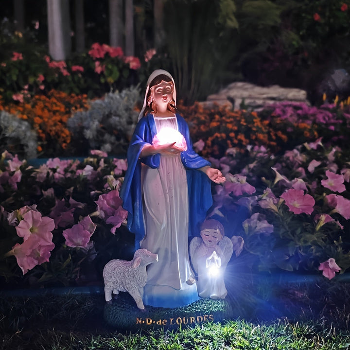 1pc MZHOME Estatua de la Virgen María Solar con Sensor de Luz, Tema de Dibujos Animados de Resina, Decoración de Jardín de Bajo Consumo, Impermeable, Acabado de Encaústico, Interruptor de Botón, Batería de Níquel de 200mAh, Ideal para Patio, Césped, Porc