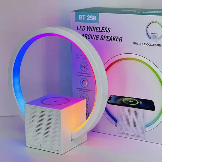 Parlante Recargable Con Lampara Led y Cargador Inalambrico BT 258