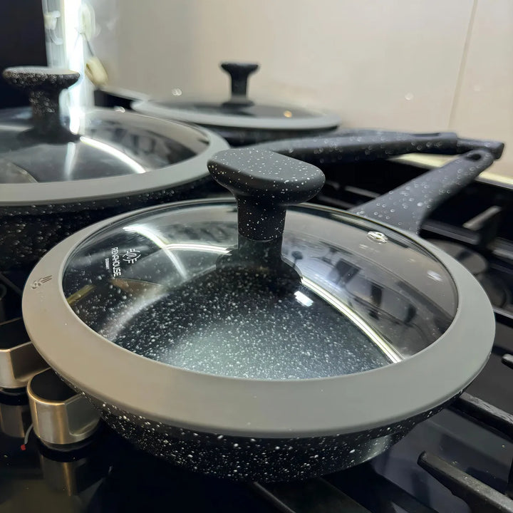 Juego De Sartenes En Mármol Renahouse Tapa De Vidrio 6 Pcs Color Negro