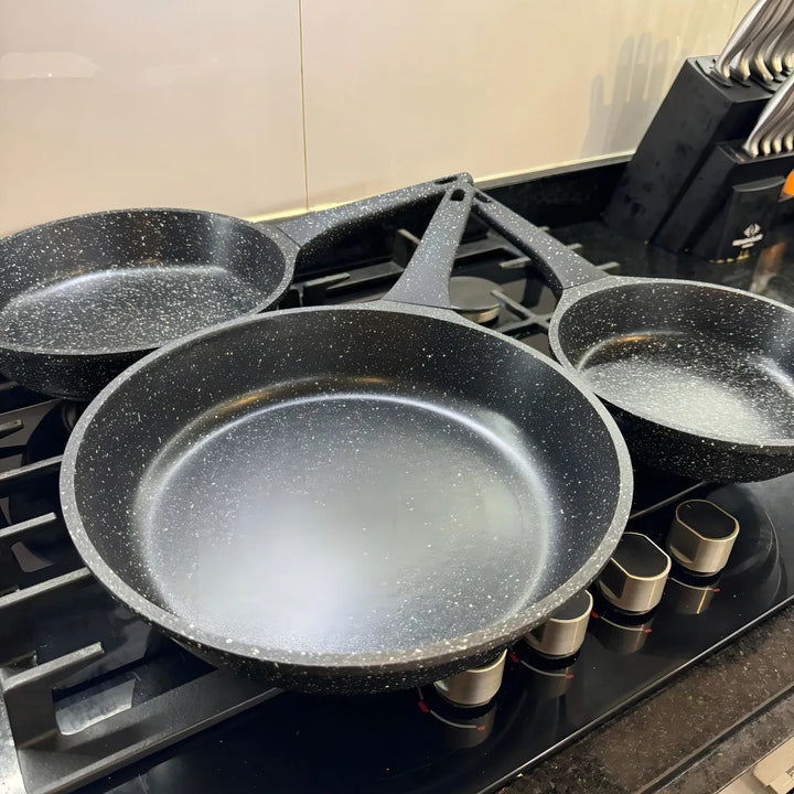Juego De Sartenes En Mármol Renahouse Tapa De Vidrio 6 Pcs Color Negro