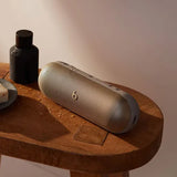 Parlante Bluetooth Beats Pill Champagne Gold Portátil Champagne Gold - 24hrs De Autonomía - Resistente Al Agua - Manos Libres.