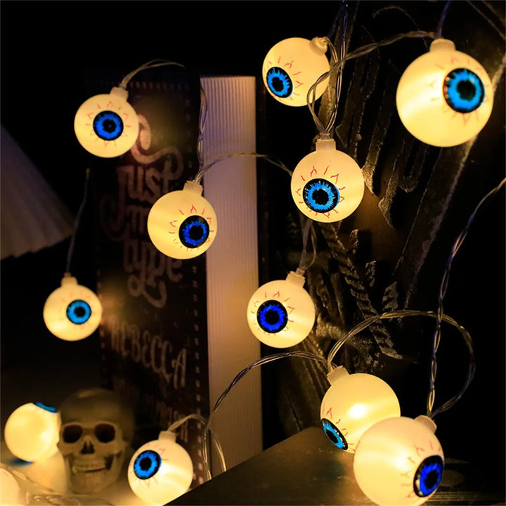 Guirnalda 10 Led Halloween Ojos Blanco Extension 2mt Pilas