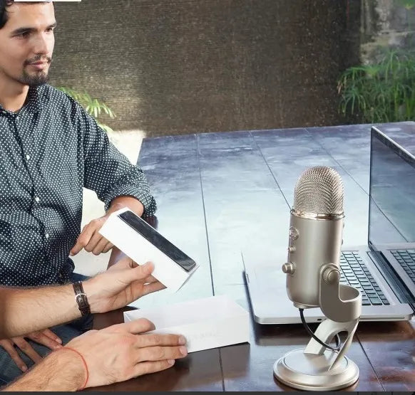 Micrófono Blue Yeti Condensador Omnidireccional color silverS