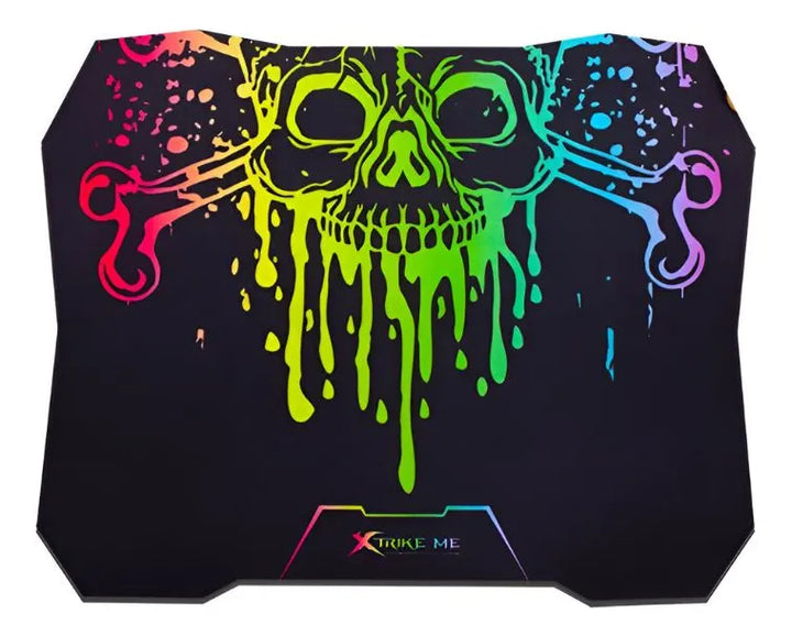 Combo Gamer 4en1 Teclado Mouse Audifonos Mouse Pad Xtrike Me Mouse Negro Teclado Negro