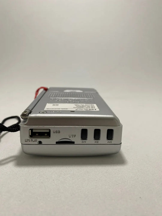 Radio Portátil Nanotec Am/fm/sw Recargable Bluetooth