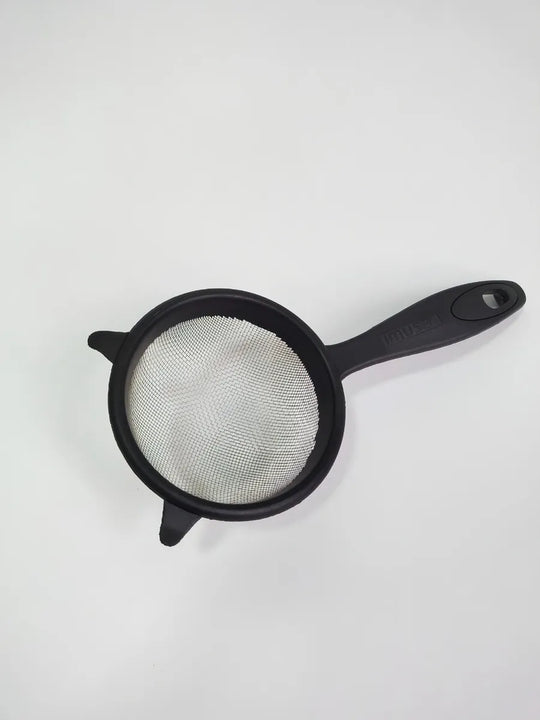 Colador Imusa Malla Metálica Acero 10 Cm Color Negro