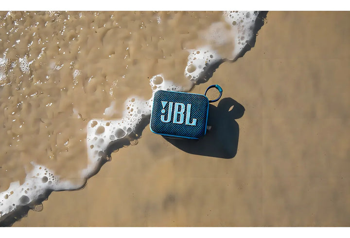 Parlante JBL go4 portátil con bluetooth waterproof negra