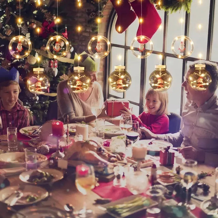 Instalación Cortina Bolas Y Aros Navideños Figuras Navideñas Cálidas