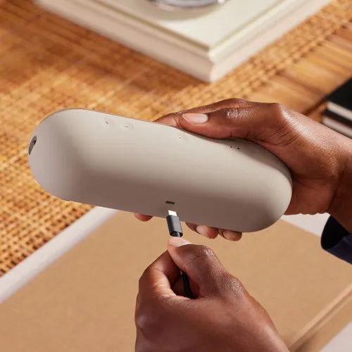 Parlante Bluetooth Beats Pill Champagne Gold Portátil Champagne Gold - 24hrs De Autonomía - Resistente Al Agua - Manos Libres.