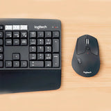 Kit de teclado y mouse inalámbrico Logitech MK850 Español Latinoamérica de color negro
