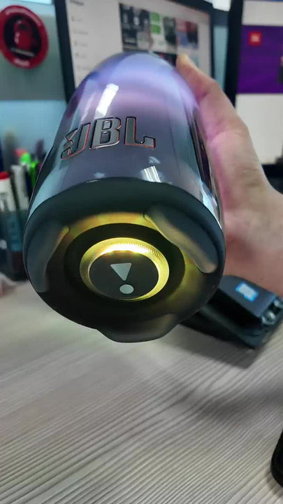 Parlante JBL Pulse 5 portátil con bluetooth waterproof negra