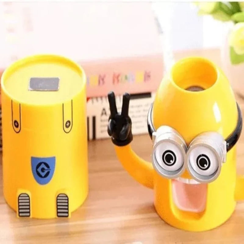 Dispensador de crema dental y porta cepillos con diseño de Minions