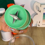 Termo Batidor Eléctrico Personal Recargable Portable DM518