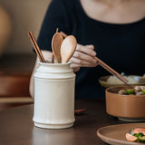 1pc Recipiente de Cerámica Blanca - Organizador Minimalista con Boca Afilada para Utensilios de Cocina, Palillos, Tenedores y Bolígrafos - Contenedor Multiusos Decorativo, Almacenamiento Elegante para Utensilios, Diseño Liso y Acabado Suave