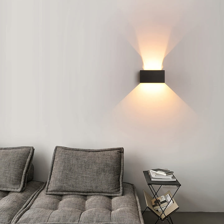 Luz de pared LED con cabeza doble y cabeza simple, luz de jardín de porche con temperatura blanca cálida de 3000K, iluminación comercial para calles y áreas, decoración de balcones y patios con lámpara de iluminación.