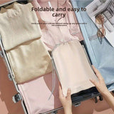 Baño de Pies Portátil Plegable - Cubo Ligero para Remojar Pies, Sin Batería Necesaria, Spa Compacto para Viajes en Casa o Hotel, Fácil Almacenamiento y Montaje Rápido, Diseño Plegable, Asa Resistente, Impermeable, Ideal para Viajeros Frequentes