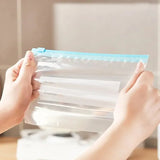 10pcs Bolsas de Almacenamiento de Alimentos Reutilizables Engrosadas con Cierre Deslizante - Transparentes, a Prueba de Humedad y Polvo, Mantenedores de Frescura para Refrigerador, Congelador y Organización de Despensa, Material PE de Fácil Sellado, Orga